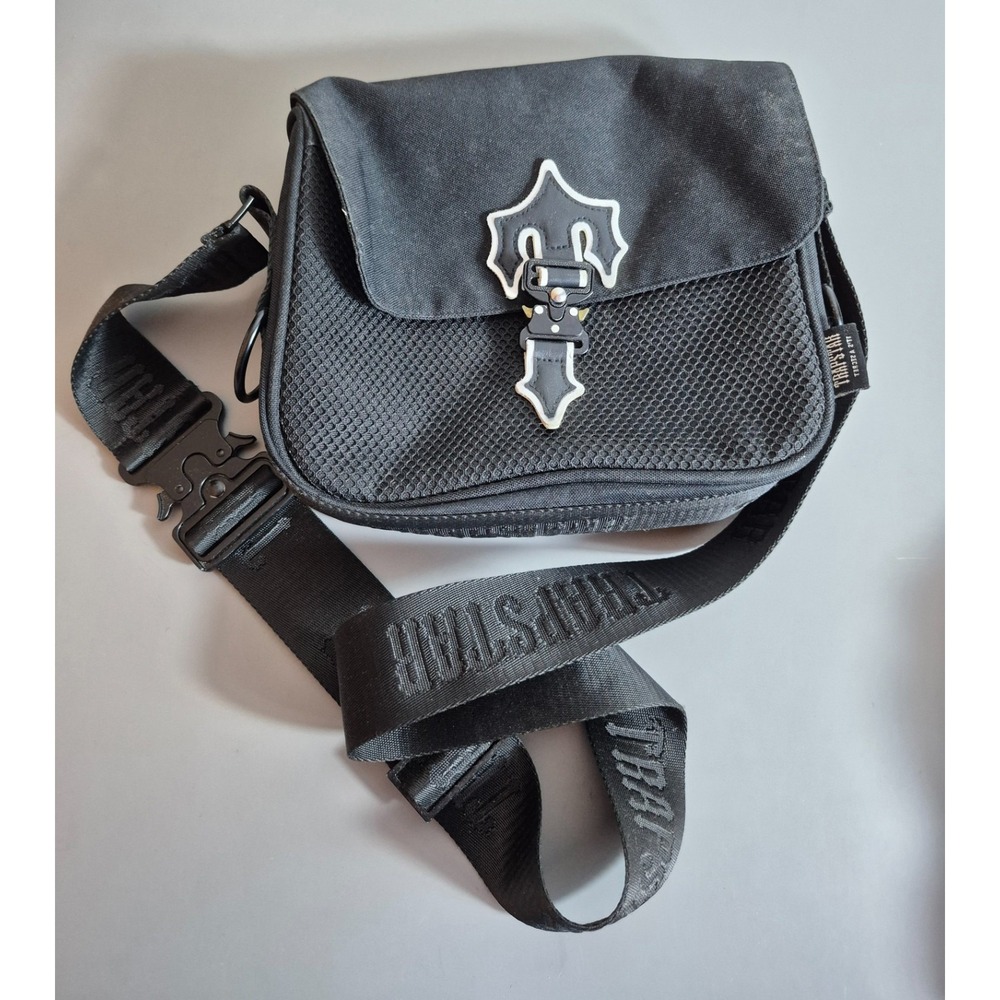 Trapstar Irongate Crossbody Messenger Bag Black 9" x 9" x 2" White Latch